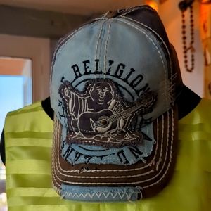 Distressed True Religion hat